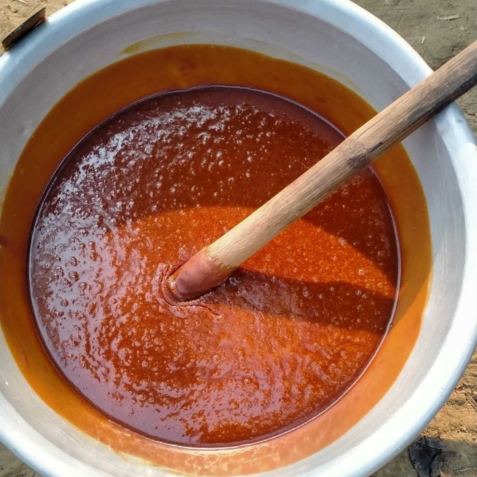 Danadar Gur (দানাদার গুড়)